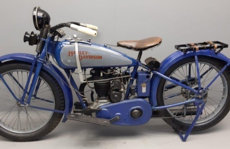 0c8c44ec 8df5 4b18 832b c5aa3d43a44e