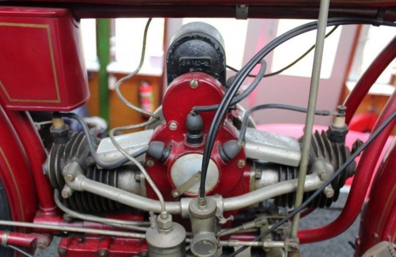 Photo 2020 08 24 21 53 01